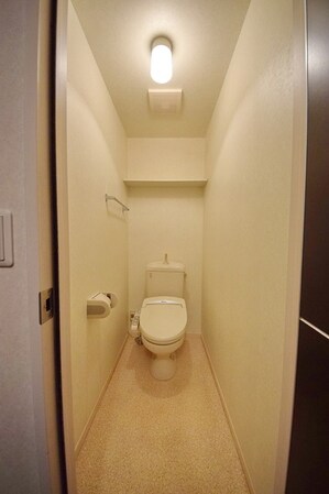 ヴェルドミールSAKAEの物件内観写真